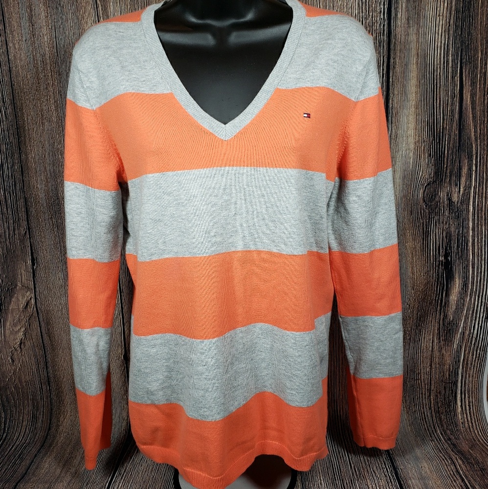 🔥Womens Medium Tommy Hilfiger V neck Sweater